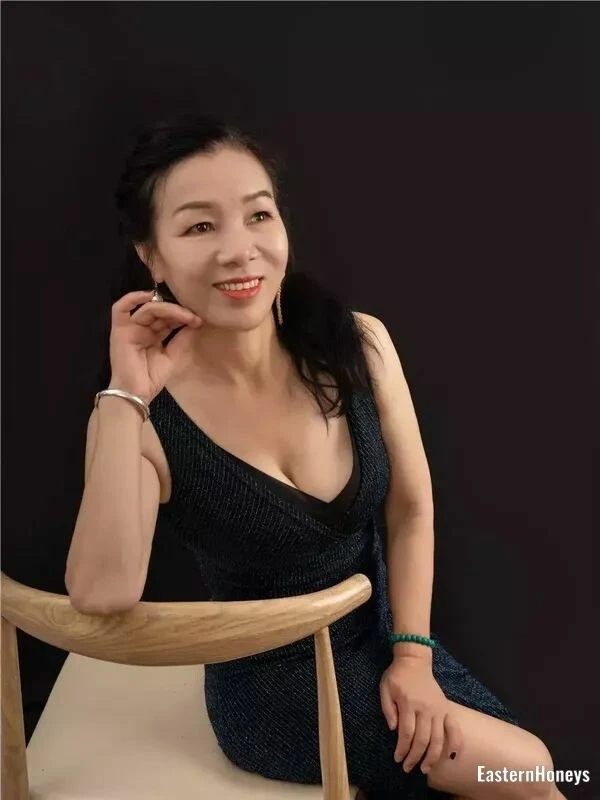 Hong, 51