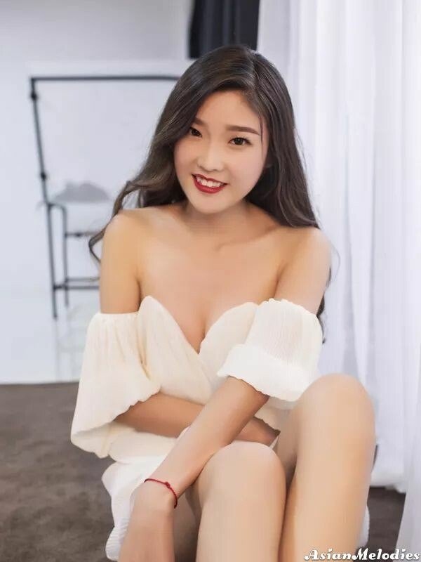 Mengyuan, 24