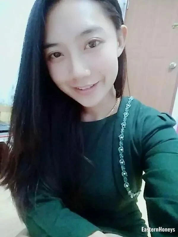 Piriya, 28