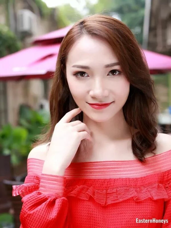 Xiuli, 23